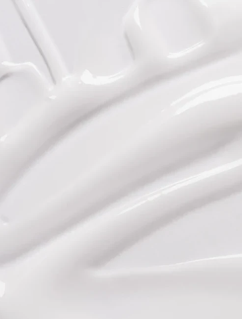 lativnus-master-of-tan-dark-tanning-lotion-1.png